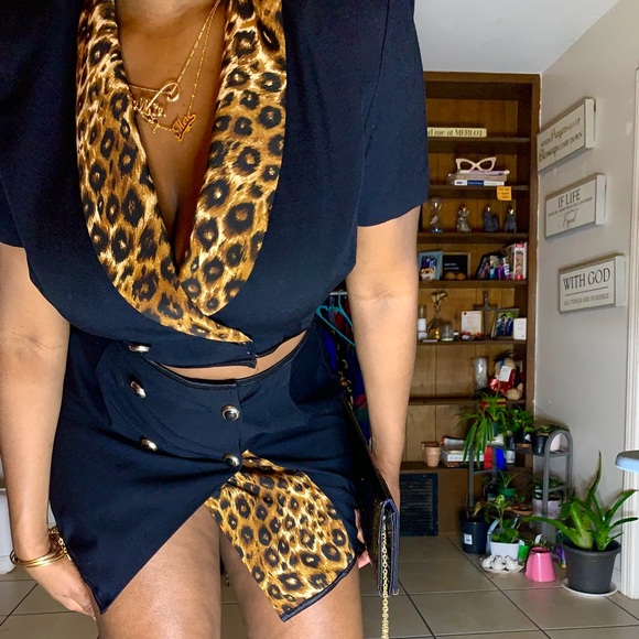 Reworked Vintage cheetah 2 piece skirt suit - Picture 3 of 4